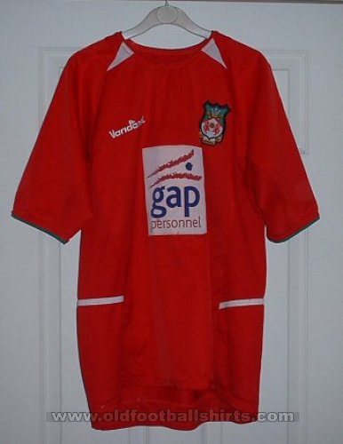 Wrexham Home football shirt 2003 - 2004