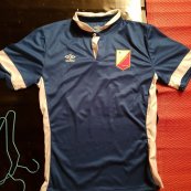 Away football shirt (unknown year)