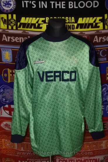 Wycombe Wanderers Goalkeeper football shirt 1993 - 1994