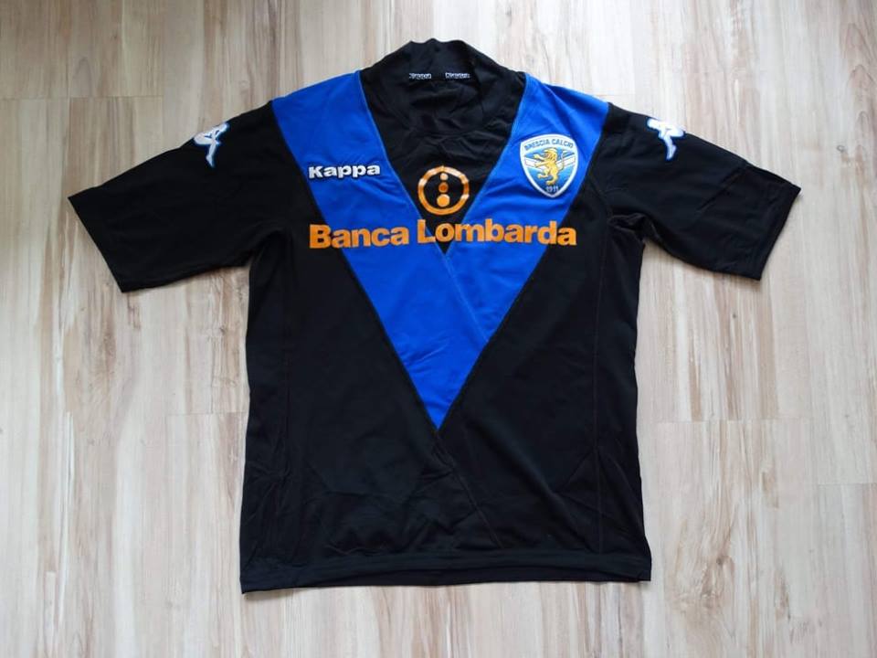 Brescia Il Terzo maglia di calcio 2004 2005. Sponsored by Banca Lombarda