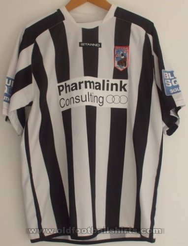 Maidenhead United Home football shirt 2011 - 2012
