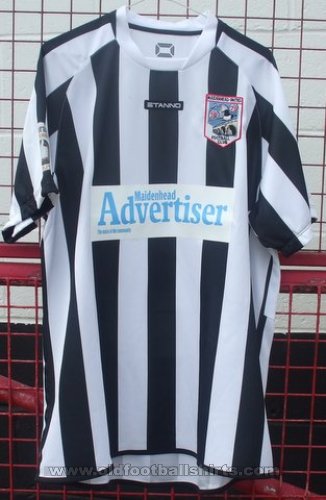 Maidenhead United Home football shirt 2014 - 2015