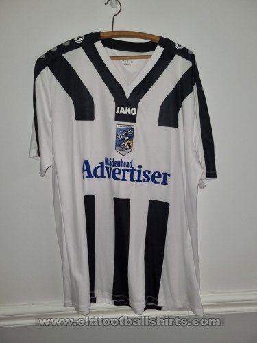 Maidenhead United Home football shirt 2017 - 2018