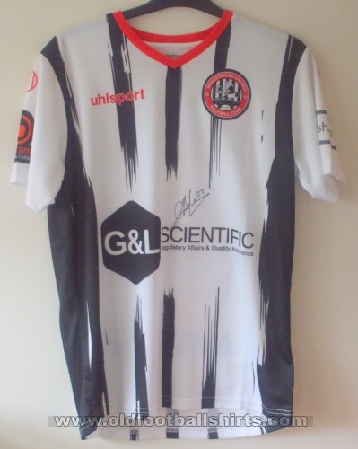 Maidenhead United Home football shirt 2021 - 2022
