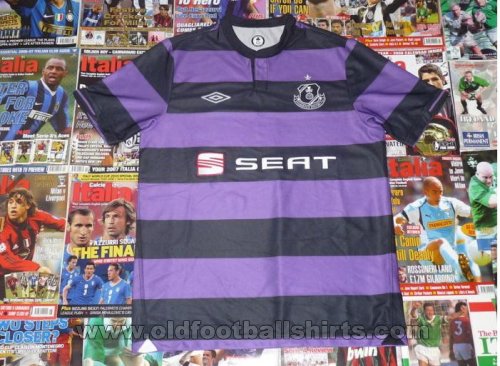 Shamrock Rovers Away baju bolasepak 2012 - 2013