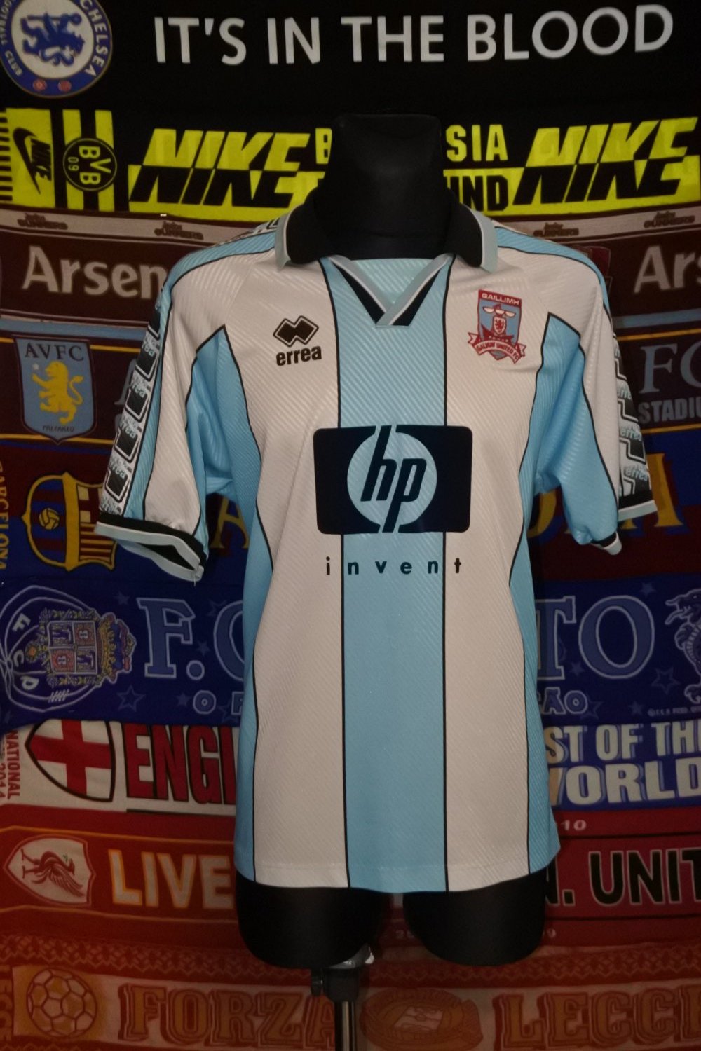 Galway United Away football shirt 2002 2003. Sponsored by Hewlett Packard