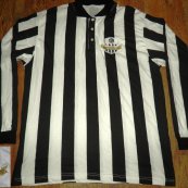 Unknown shirt type 2008 - 2009