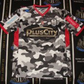 Third football shirt 2015 - 2016