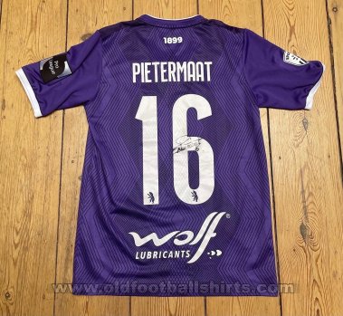 K Beerschot VA Home football shirt 2021 - 2022