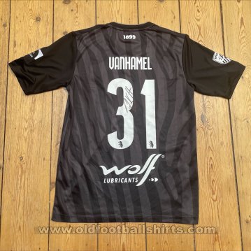 K Beerschot VA Goalkeeper football shirt 2021 - 2022