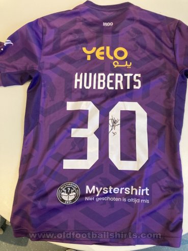 K Beerschot VA Home football shirt 2025 - ?