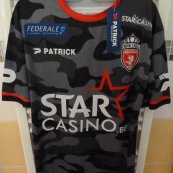 Third football shirt 2016 - 2017