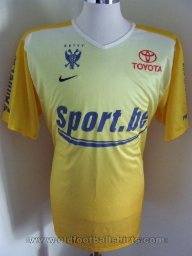 Sint-Truiden Home football shirt 2001 - 2002