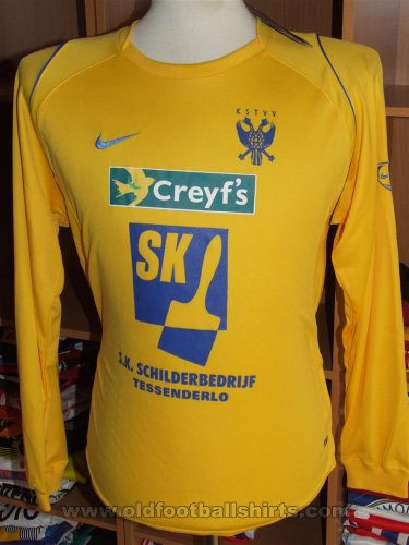 Sint-Truiden Home football shirt 2005 - 2006