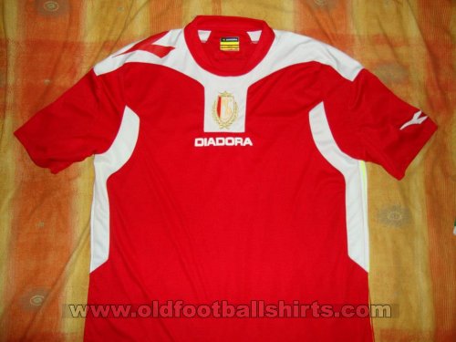 Standard Liege Home football shirt 2009 - 2010