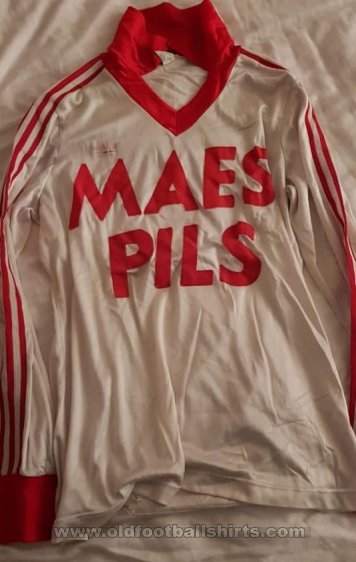 Standard Liege Away football shirt 1978 - 1979