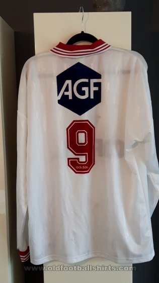 Standard Liege Away football shirt 1996 - 1997