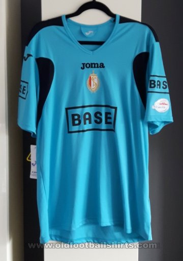 Standard Liege Goalkeeper football shirt 2011 - 2012