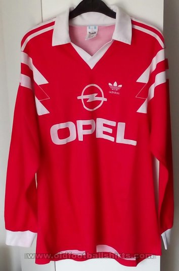 Standard Liege Home football shirt 1989 - 1990