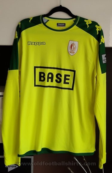 Standard Liege Goalkeeper football shirt 2016 - 2017