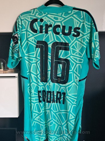 Standard Liege Goalkeeper football shirt 2022 - 2023