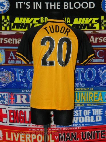Cambridge United Home football shirt 2001 - 2003
