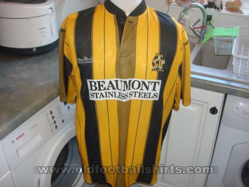 Cambridge United Home football shirt 1993 - 1995