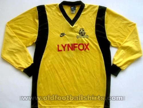 Cambridge United Home football shirt 1986 - 1988