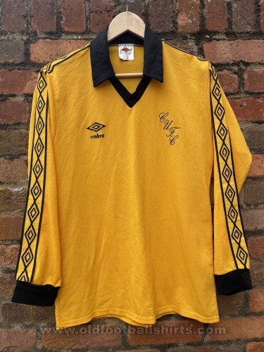 Cambridge United Home football shirt 1979 - 1983