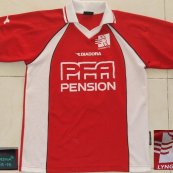 Away football shirt 1999 - 2001