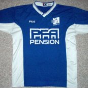 Home football shirt 1999 - 2001
