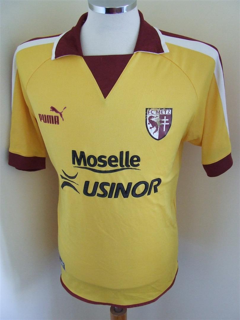 Echarpe FC Metz Grenats football Ligue 1 contre Caen stade