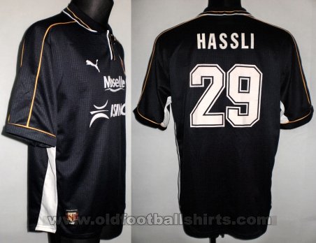 Metz Derden  voetbalshirt  1999 - 2000
