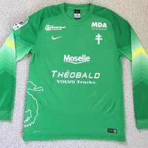 Metz Goalkeeper football shirt 2015 - 2016 sponsored by Théobald Volvo Trucks