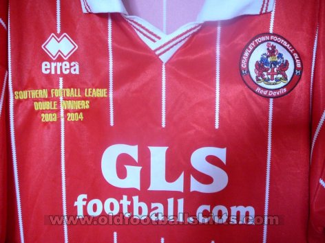 Crawley Town Home football shirt 2004 - 2005