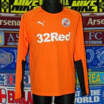 Crawley Town Home football shirt 2014 - 2015 sponsored by 32Red