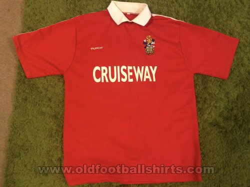 Crawley Town Home football shirt 1999 - 2000
