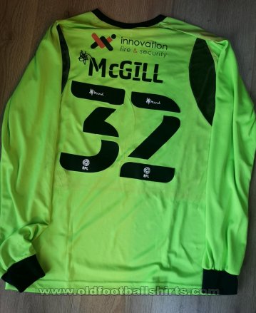 Crawley Town Training/Leisure football shirt 2020 - 2021