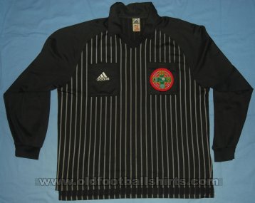 Referees Special football shirt 1999