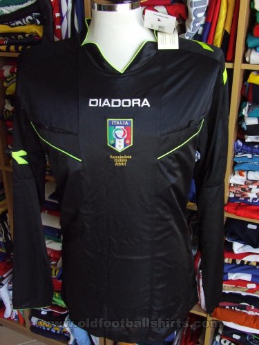 Referees Special football shirt (unknown year)