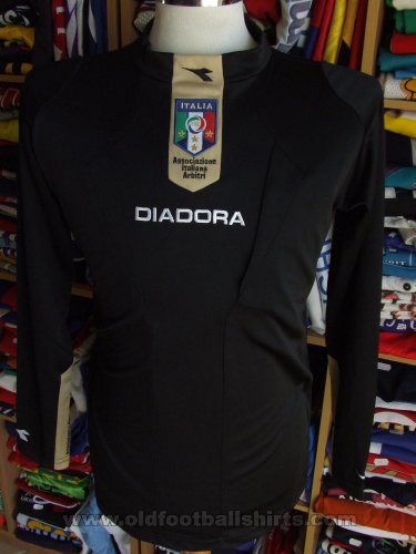 Referees Unknown shirt type (unknown year)