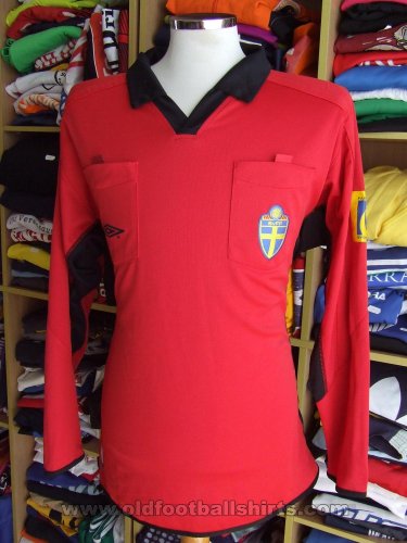 Referees Unknown shirt type (unknown year)