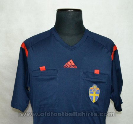 Referees Unknown shirt type (unknown year)