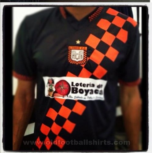 Boyacá Chicó F.C. Away football shirt 2013