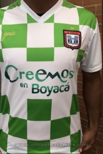 Boyacá Chicó F.C. Home football shirt 2017