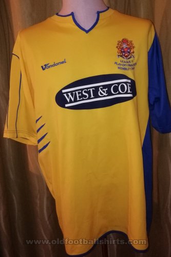 Dagenham & Redbridge Away football shirt 2009 - 2010