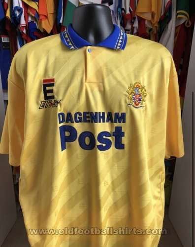 Dagenham & Redbridge Away football shirt 1994 - 1996