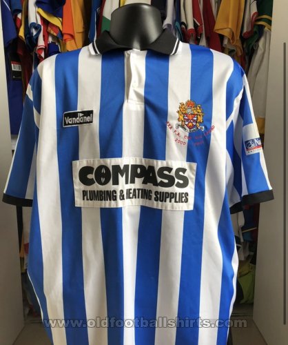 Dagenham & Redbridge Cup Shirt football shirt 2001