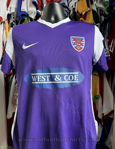 Dagenham & Redbridge Special football shirt 2022