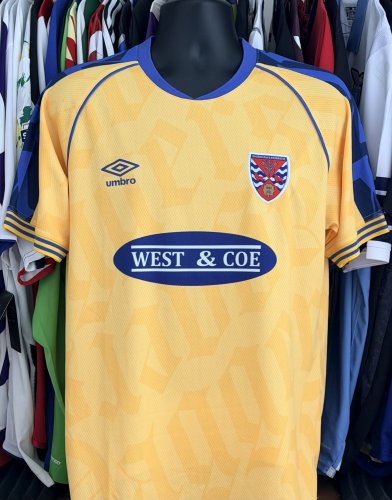 Dagenham & Redbridge Third football shirt 2025 - 2026
